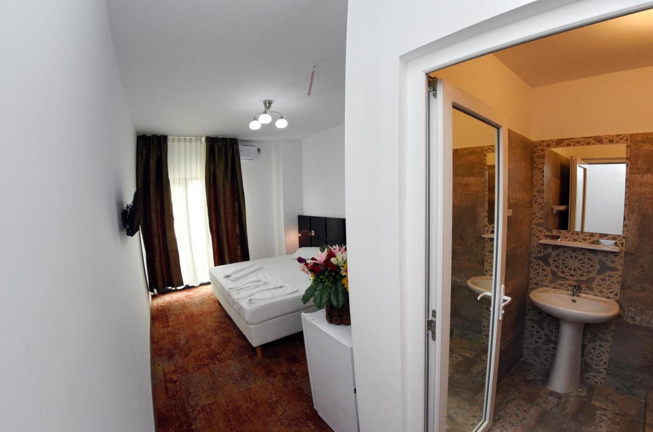 Hotel Mercur Eforie Sud  Esterno foto